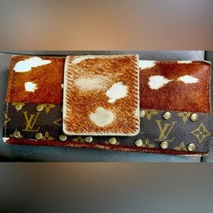 Women’s repurposed Louis Vuitton Wallet